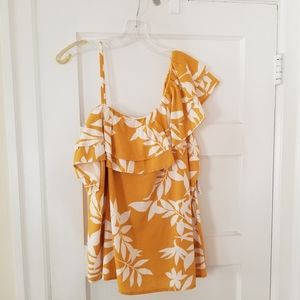 Brand New Left Off the shoulder tank